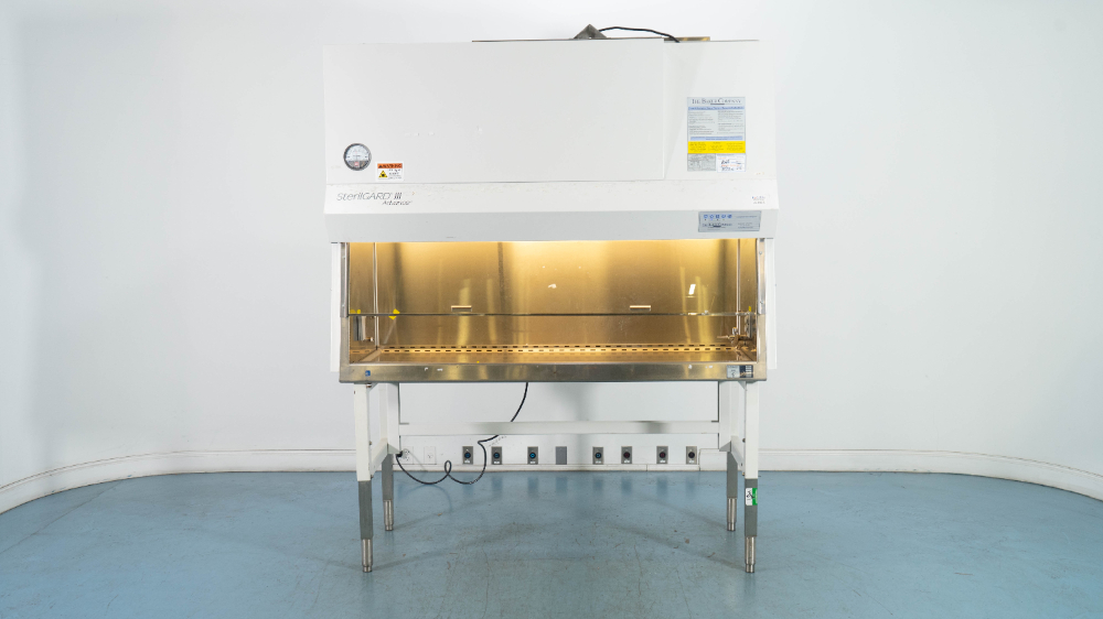 The Baker Company SterilGARD III Advance 6' BioSafety Surplus